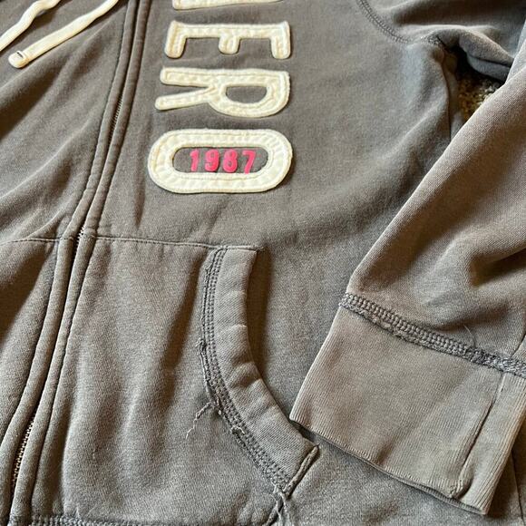 Aeropostale, women's size XL gray, full zipper hooidie - Picture 3 of 4